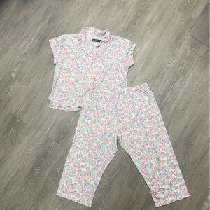 Lauren Ralph Lauren Floral Pajama Set size L short  Sleeve Crop Pants monogram